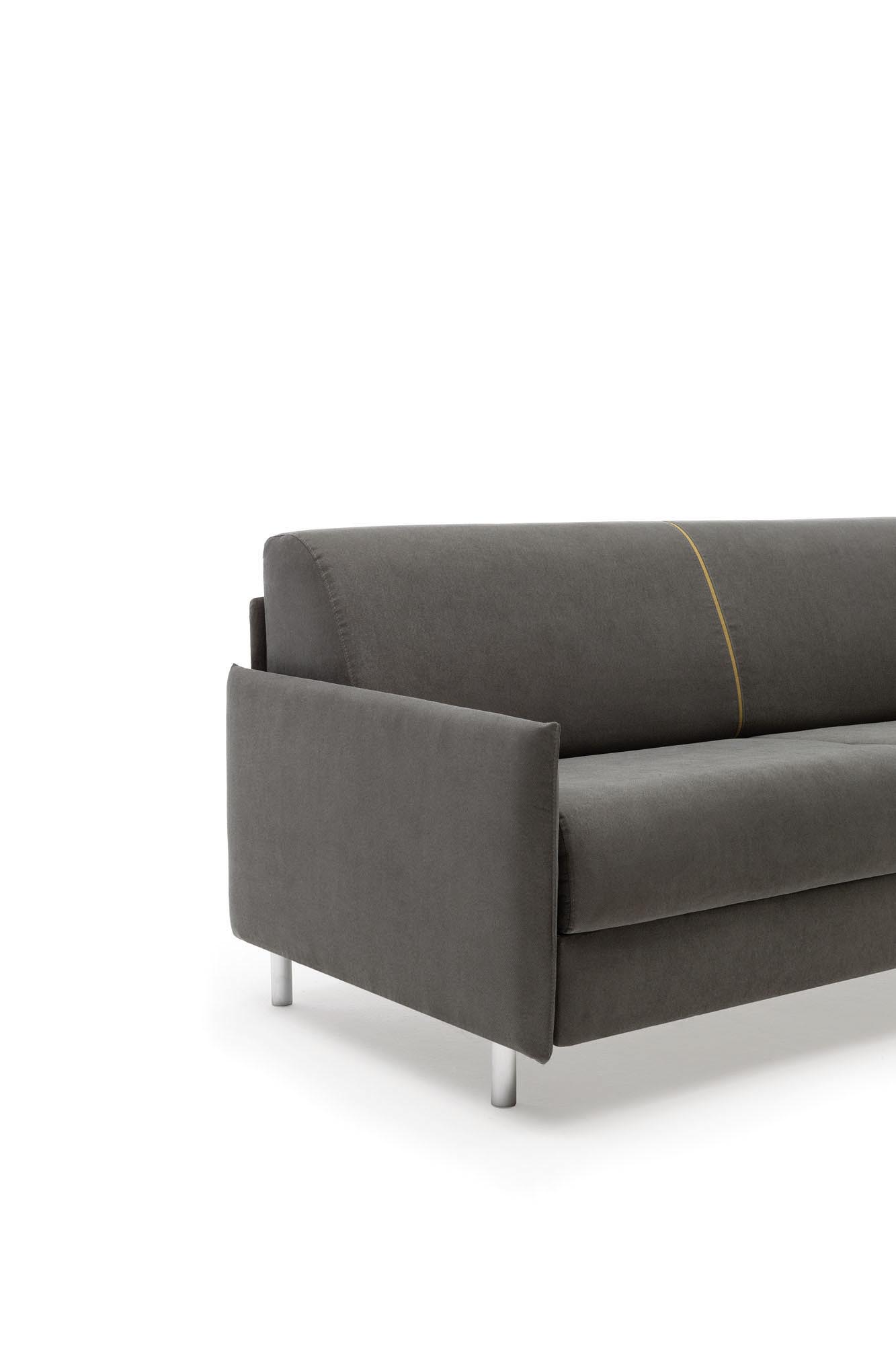 Divano letto Tahiti con bracciolo modello Simply visione frontale