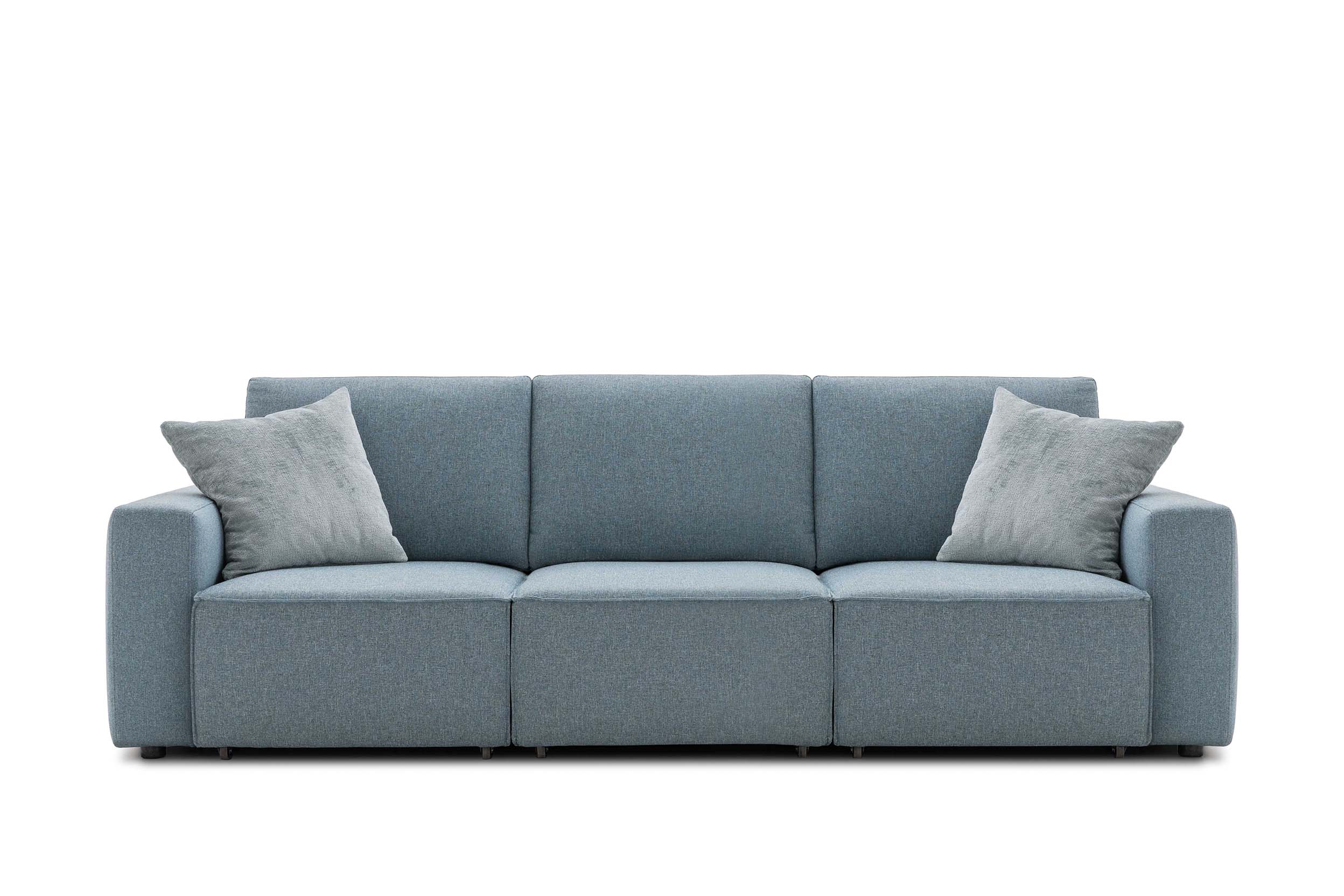 Divano azzurro monoscocca modello Soho di LeComfort con braccioli squadrati e design minimalista