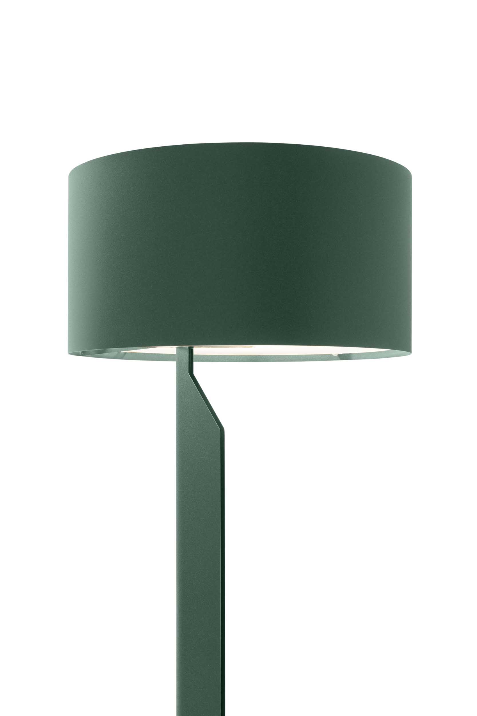Lampada da terra Willowy di colore Verde giungla
