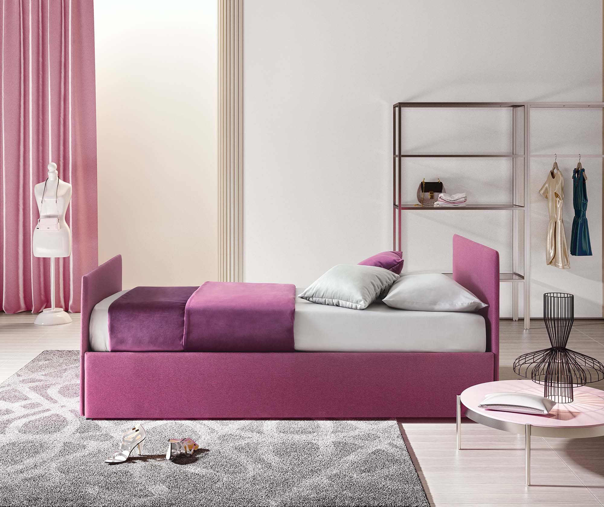 Stanza da letto ampia e moderna con un tappeto grande e un lettino a un posto colore rosa fuscia.
