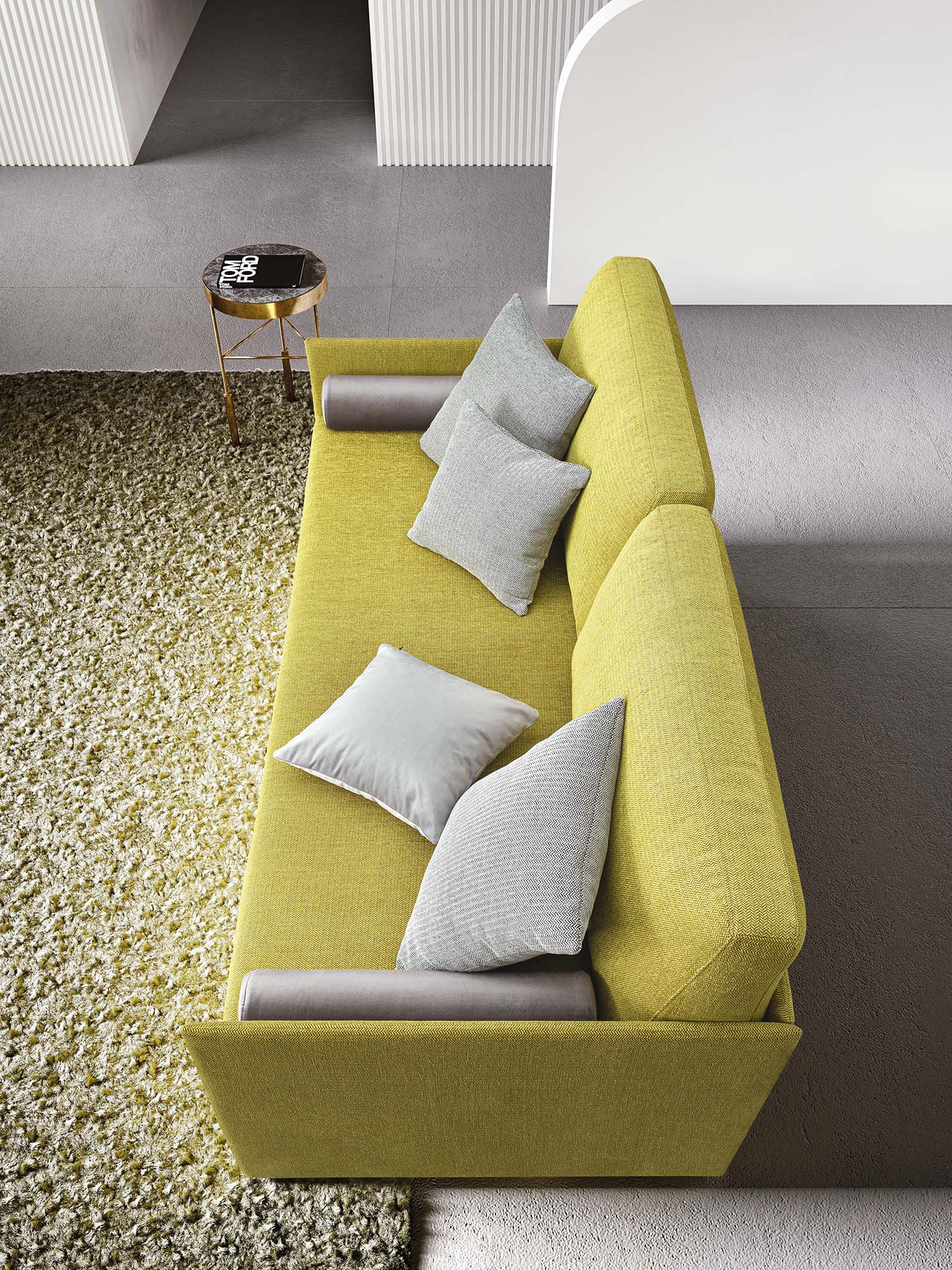 Daybed Lantana con schienale composto da due cuscinotti imbottiti. Rivestimento in colore verde lime.