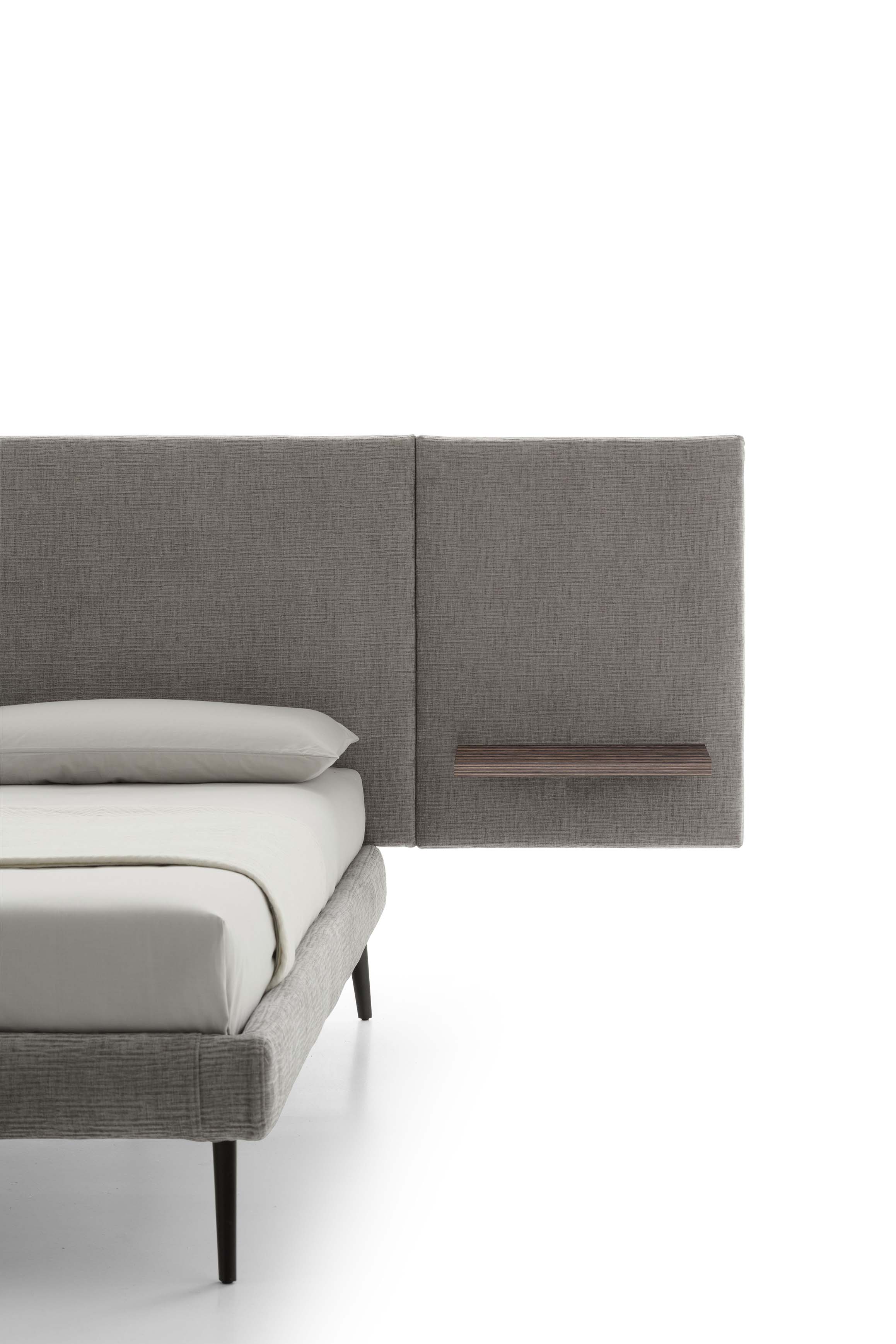 Letto Wall con testiera con mensola in legno