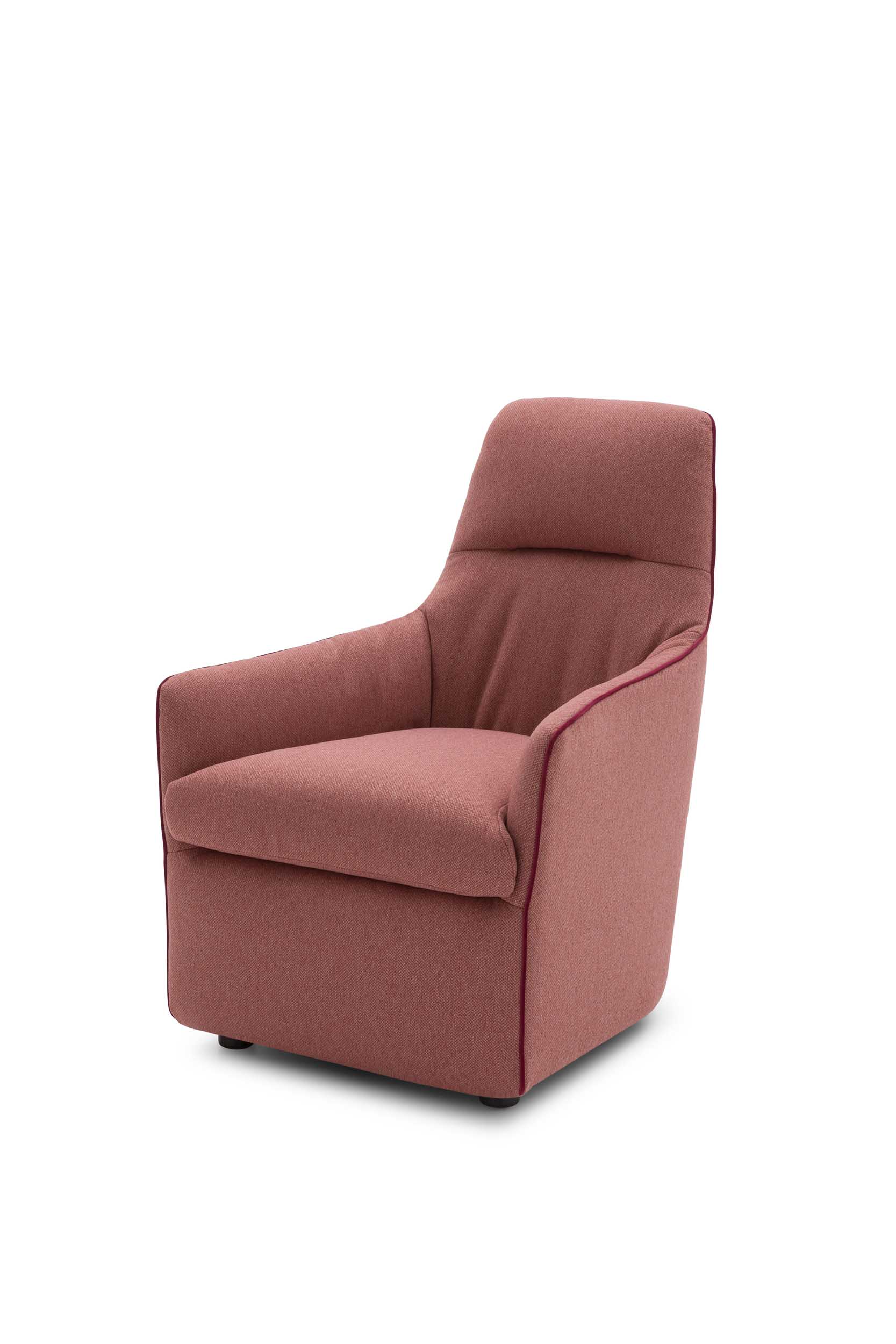 Poltroncina imbottita Bangkok LeComfort con schienale alto comoda