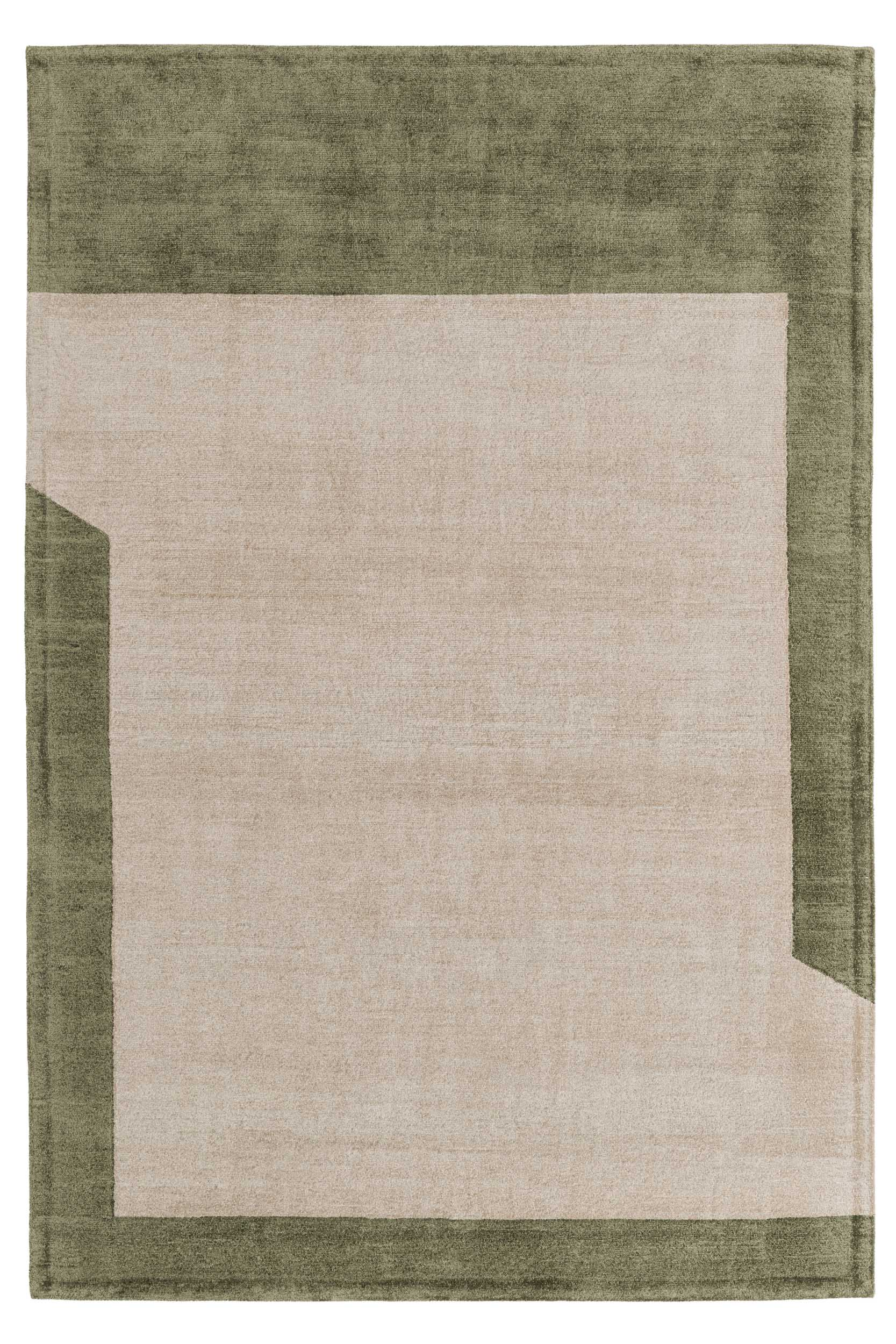 Tappeto grande con disegno geometrico verde