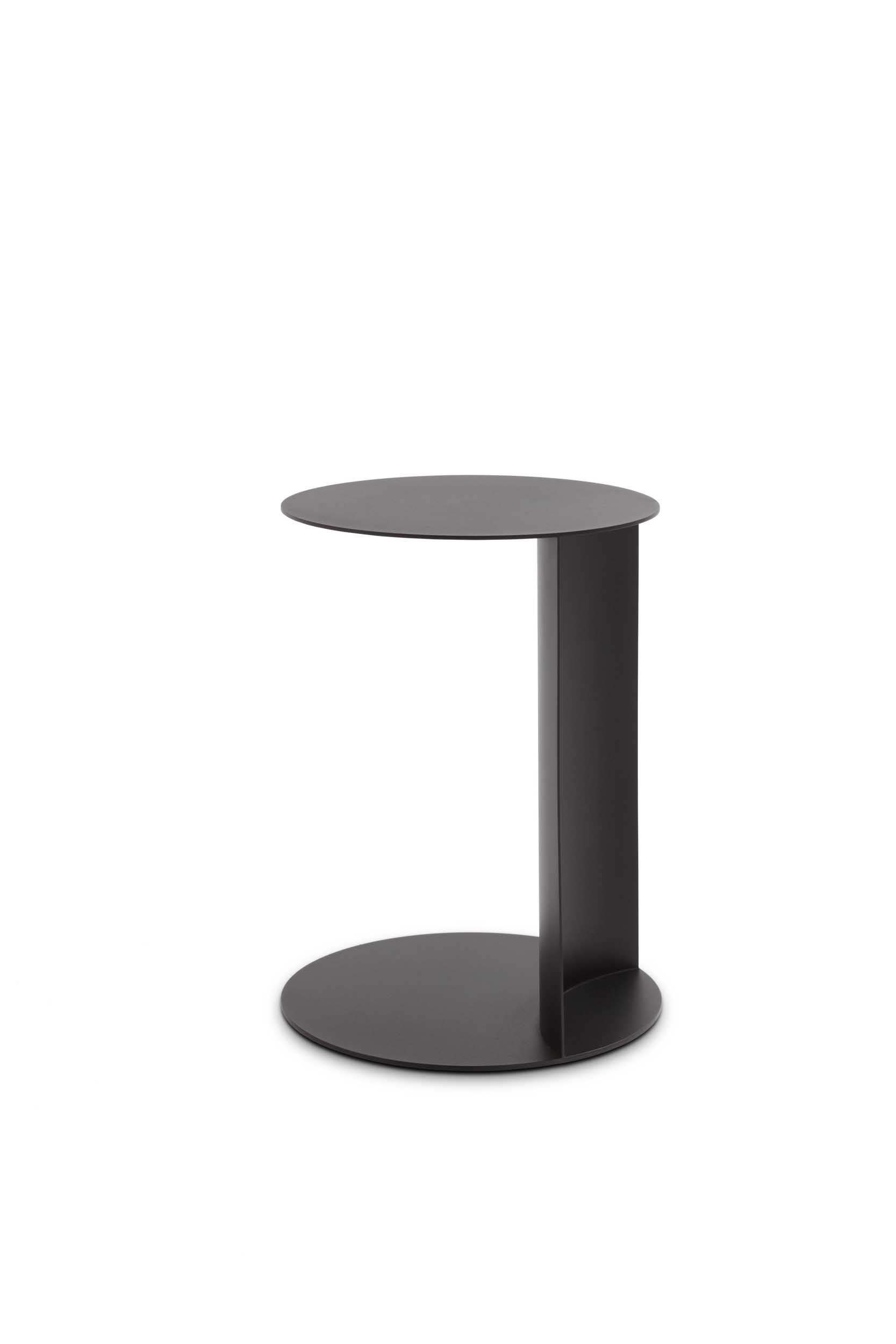 Tavolino da caffè Alfred LeComfort: design industrial ad incastro